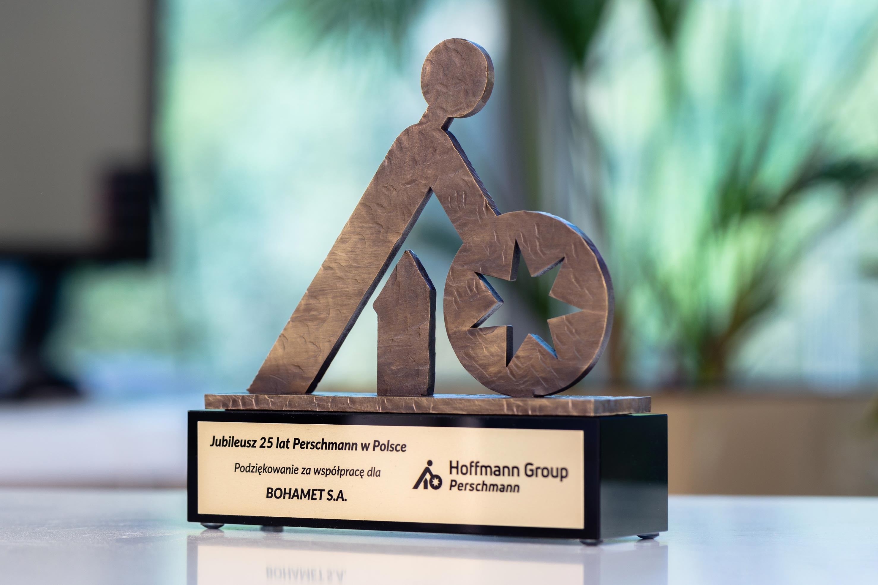 Glasso custom award