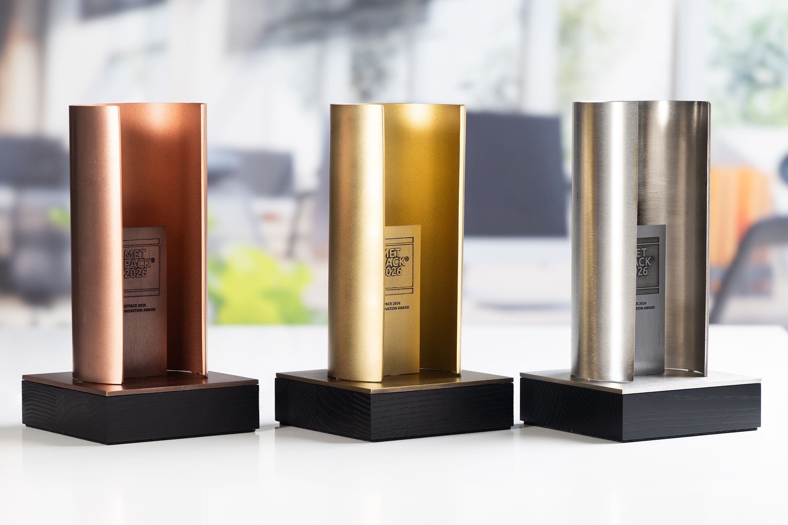 Glasso custom award