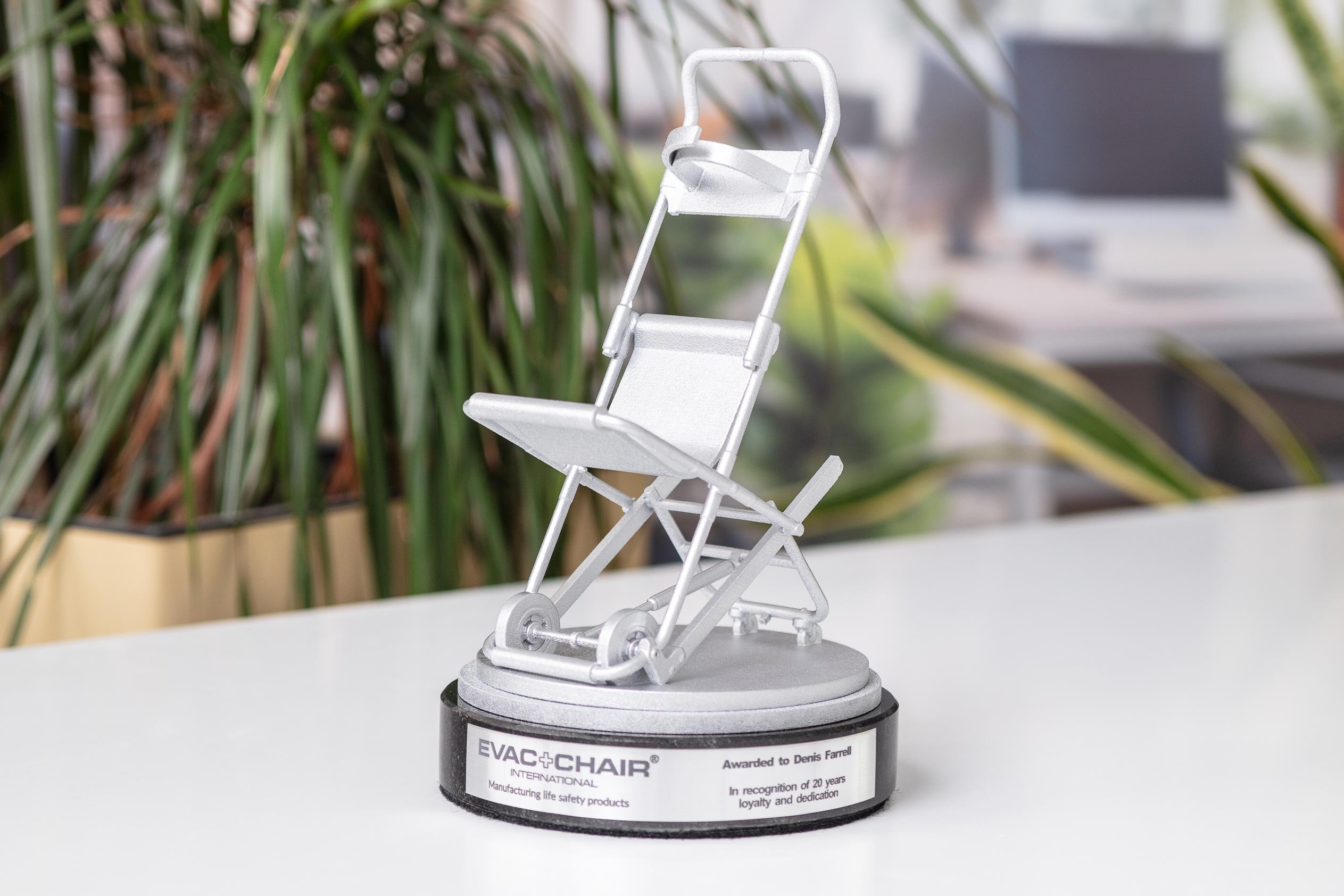 Glasso custom award