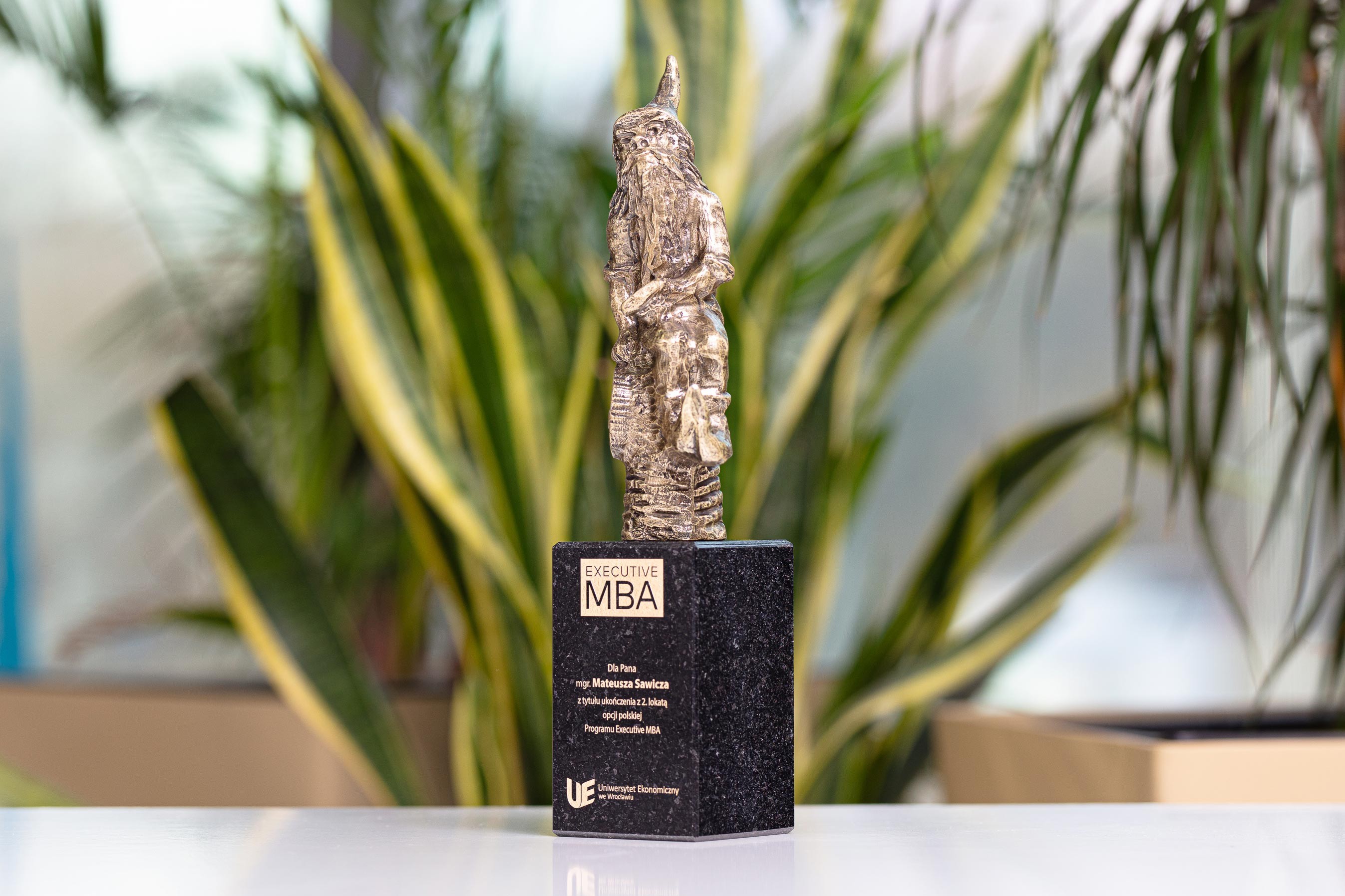 Glasso custom award