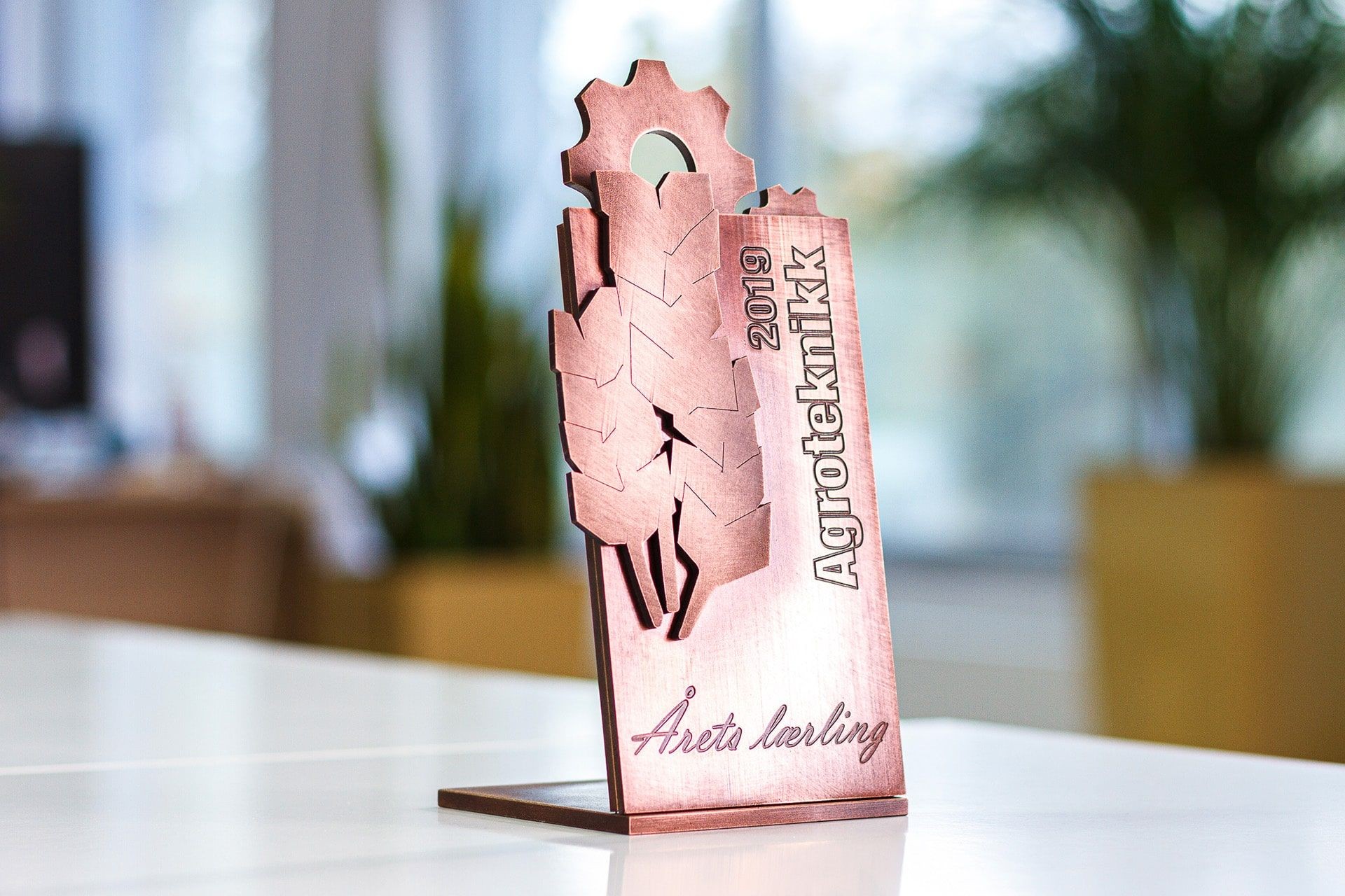 statuetka szklo Agroteknikk glasso