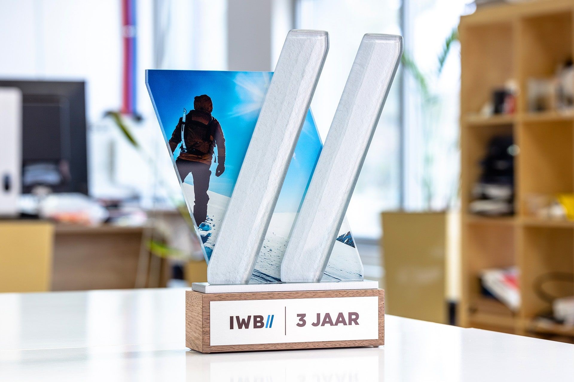 statuetka szklo IWB glasso