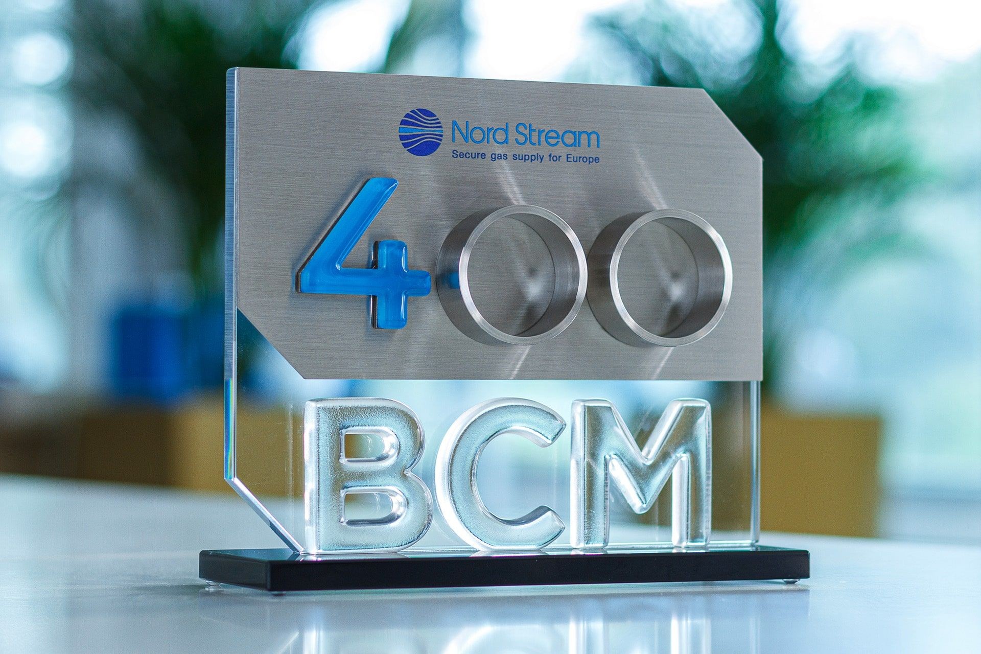 statuetka szklo nord stream glasso
