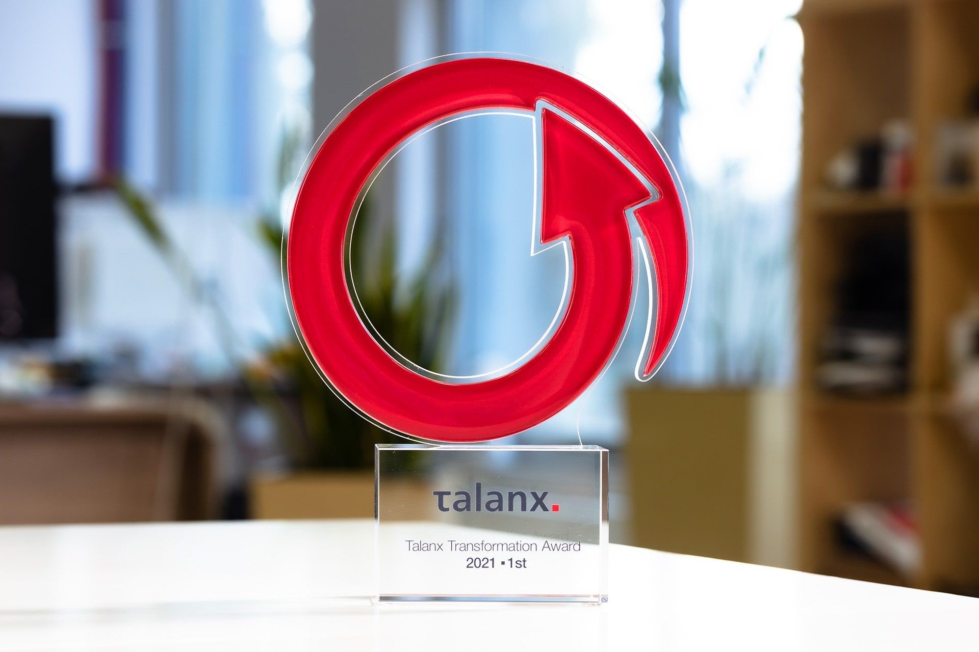 statuetka szkło talanx glasso