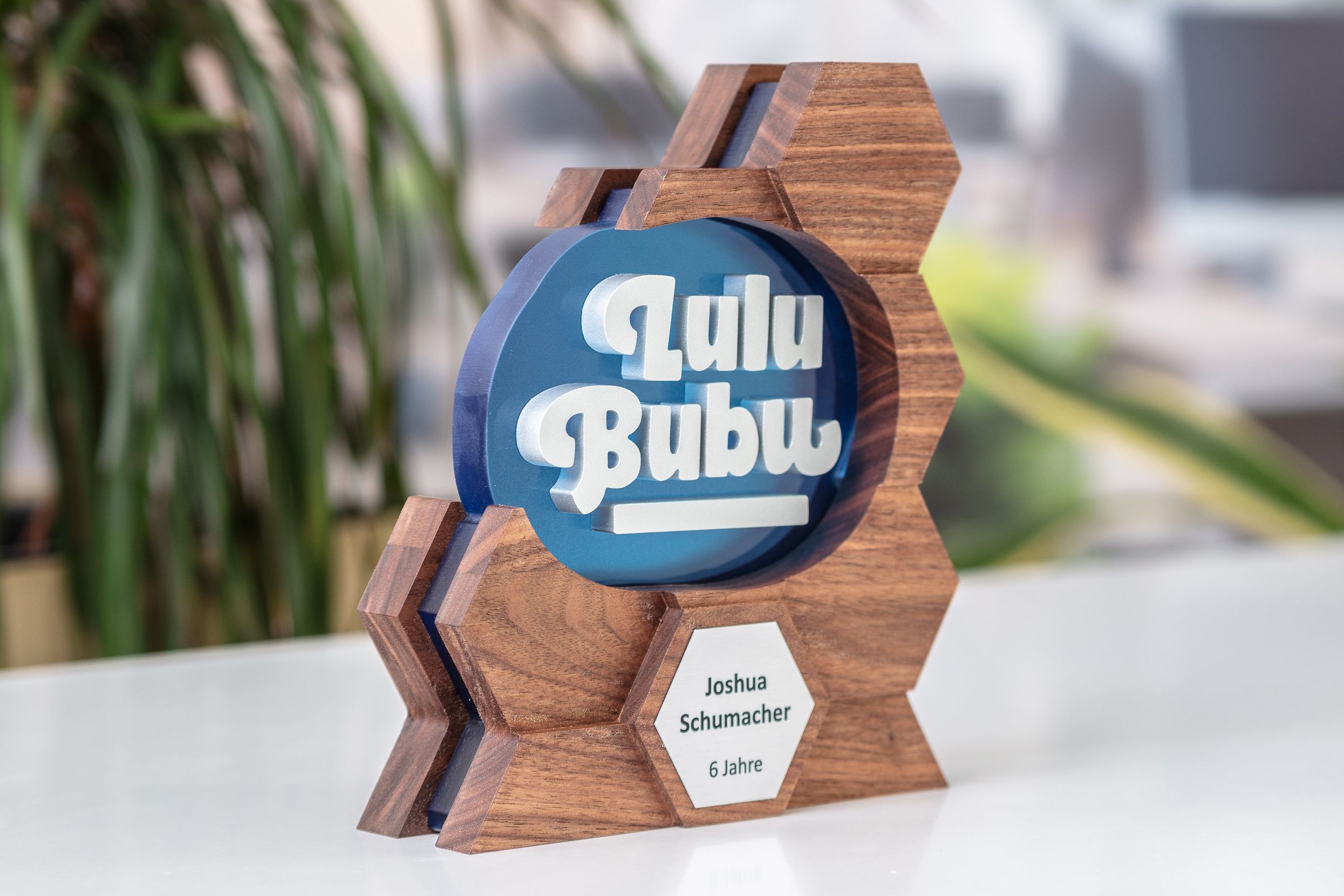 Glasso custom award
